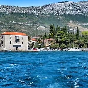 Nikolic Kaštela
